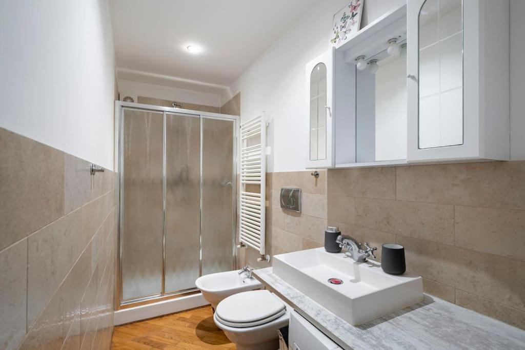 Ticinese Apartment Milan Bagian luar foto